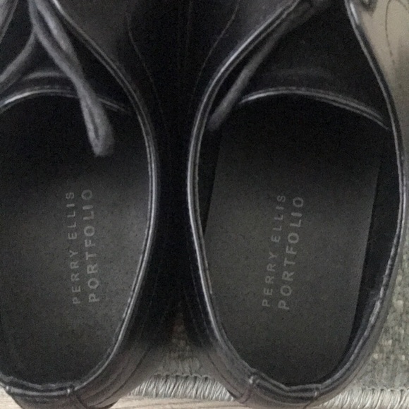 Perry Ellis shoe - Picture 2 of 4